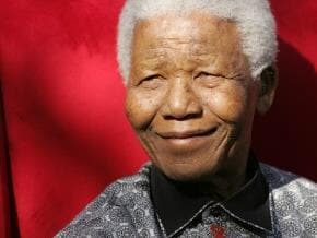 Nelson Mandela morre na África do Sul aos 95 anos