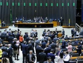 Câmara aprova PEC do Judiciário em segundo turno