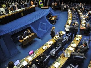 Senado pode analisar voto aberto amplo no Legislativo