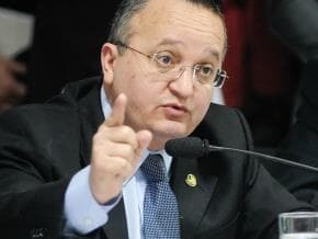 CCJ aprova voto aberto para Mesa Diretora do Senado