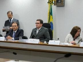 Especialistas contra a redução da maioridade penal