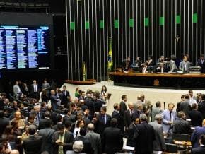 Câmara acelera tramitação do projeto contra o "efeito PSD"