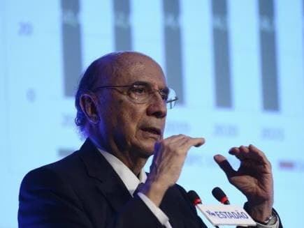 Meirelles diz que defasagem nos salários das mulheres acabará em até 20 anos