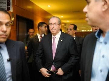 PT vai pedir prisão de Cunha se ele abrir processo de impeachment