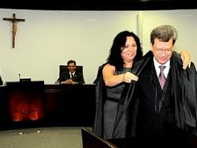 Justiça tira do TCDF conselheiro réu do mensalão do Arruda