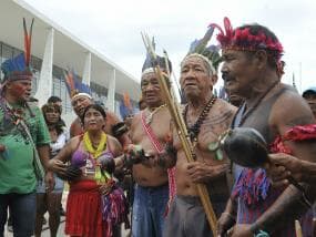 Defensores dos índios temem atraso em demarcações