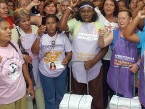 Comissão facilita aposentadoria de donas de casa