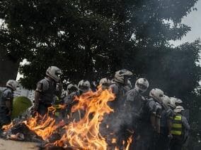 PMDB, PT e PSDB igualados na repressão a protesto