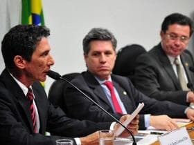 Prefeito de Palmas rejeita influência e abre sigilo para a CPI