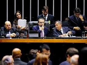 Câmara aprova PEC do Orçamento Impositivo em primeiro turno