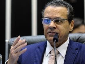 Morte de senador cancela sessão da Câmara