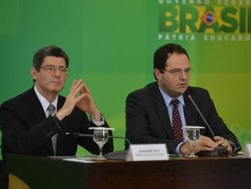 Levy e Nelson Barbosa duelam na Comissão de Orçamento