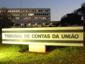 Site oficial discute extinção de tribunais de contas