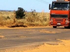 Metade das rodovias brasileiras apresenta problemas