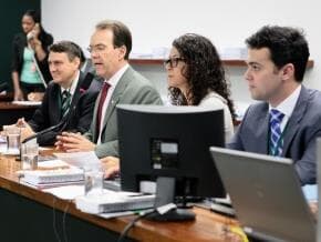 CCJ proíbe vereadores de aumentarem os próprios salários