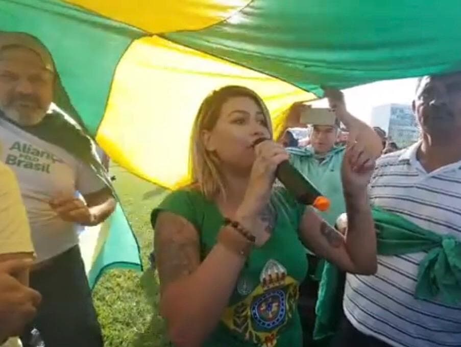 Partidos acionam Justiça contra movimento bolsonarista paramilitar