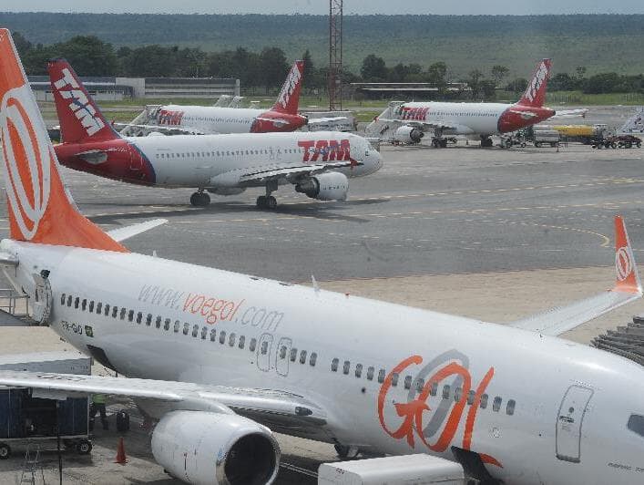 Covid-19: Governo publica MP de ajuda a empresas aéreas afetadas por crise