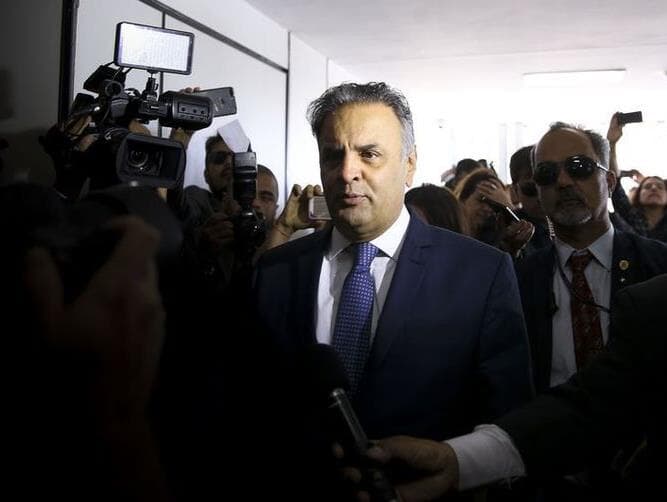 Expulsão de Aécio começa a ser avaliada no PSDB nesta quarta