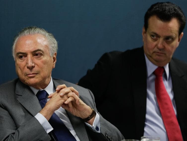 PSDB e partido de Kassab lideram "traições" a Temer; veja como cada legenda votou