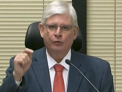 Janot diz que novos áudios da JBS comprometem ministro do STF e ameaça anular delação de Joesley