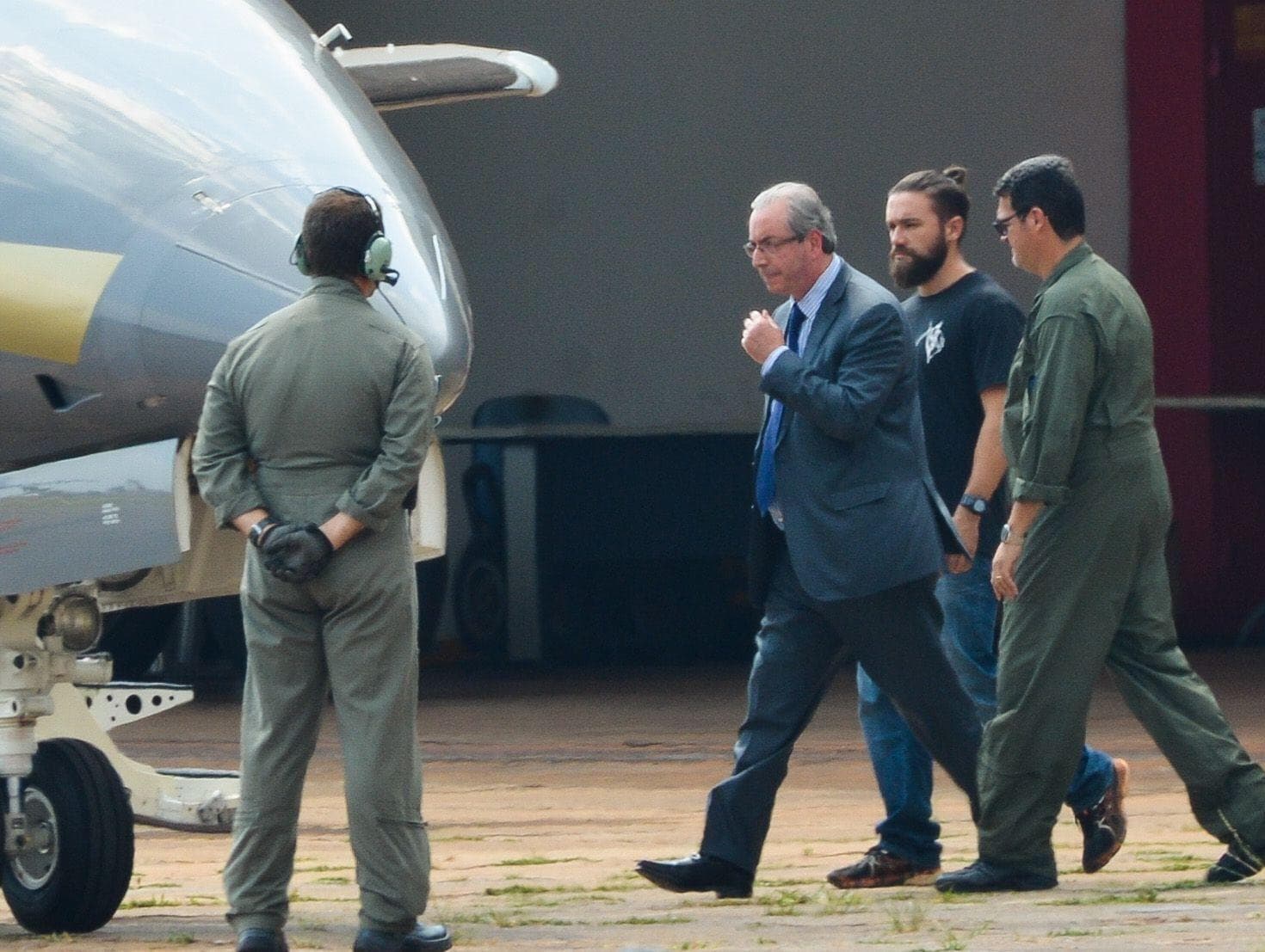 Defesa de Cunha entra com pedido de habeas corpus