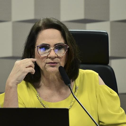 Damares descarta votação sobre aborto e prioriza Estatuto do Idoso na Comissão de Direitos Humanos