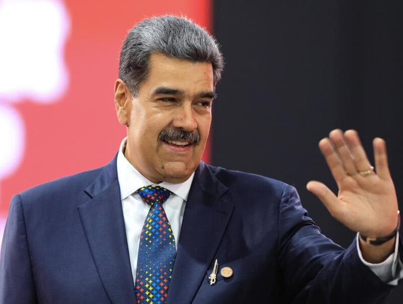 Nicolás Maduro é empossado para terceiro mandato