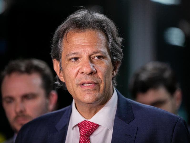 AGU notifica Meta para remover vídeo de Haddad manipulado por IA