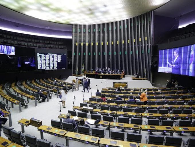 Câmara adianta eleições da Mesa Diretora para 1º de fevereiro