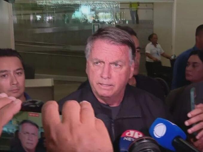 Bolsonaro diz que pretende processar Haddad