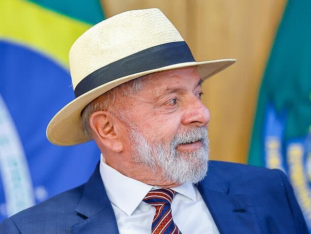 Lula: Brasil vai sobretaxar produtos dos EUA se Trump estender tarifaço ao país