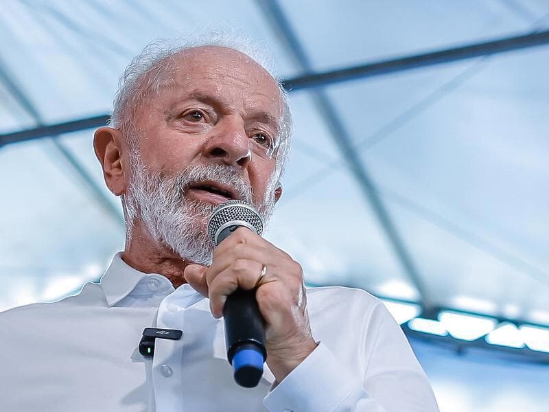 Aprovação de Lula despenca para 24%, segundo Datafolha