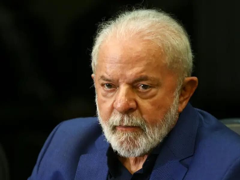 Lula perde um em cada três de seus eleitores, revela Ipec