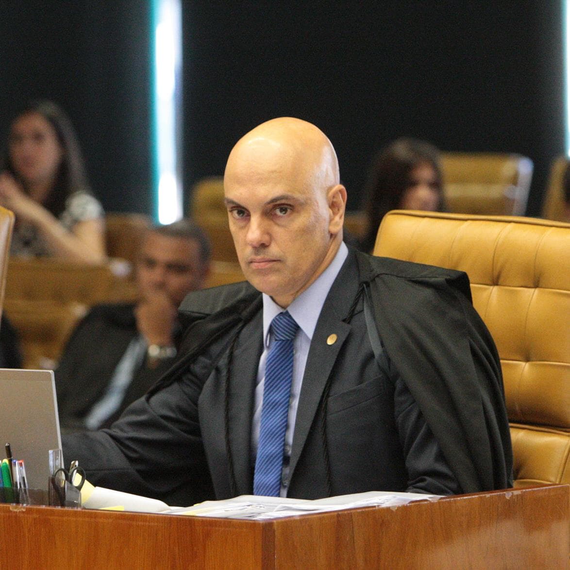 Em áudio, policial diz que "estavam com Moraes na mira para atirar"