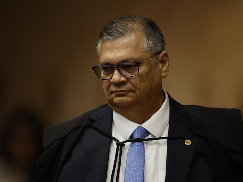 Dino aprova planos de trabalho do Executivo e Legislativo para emendas