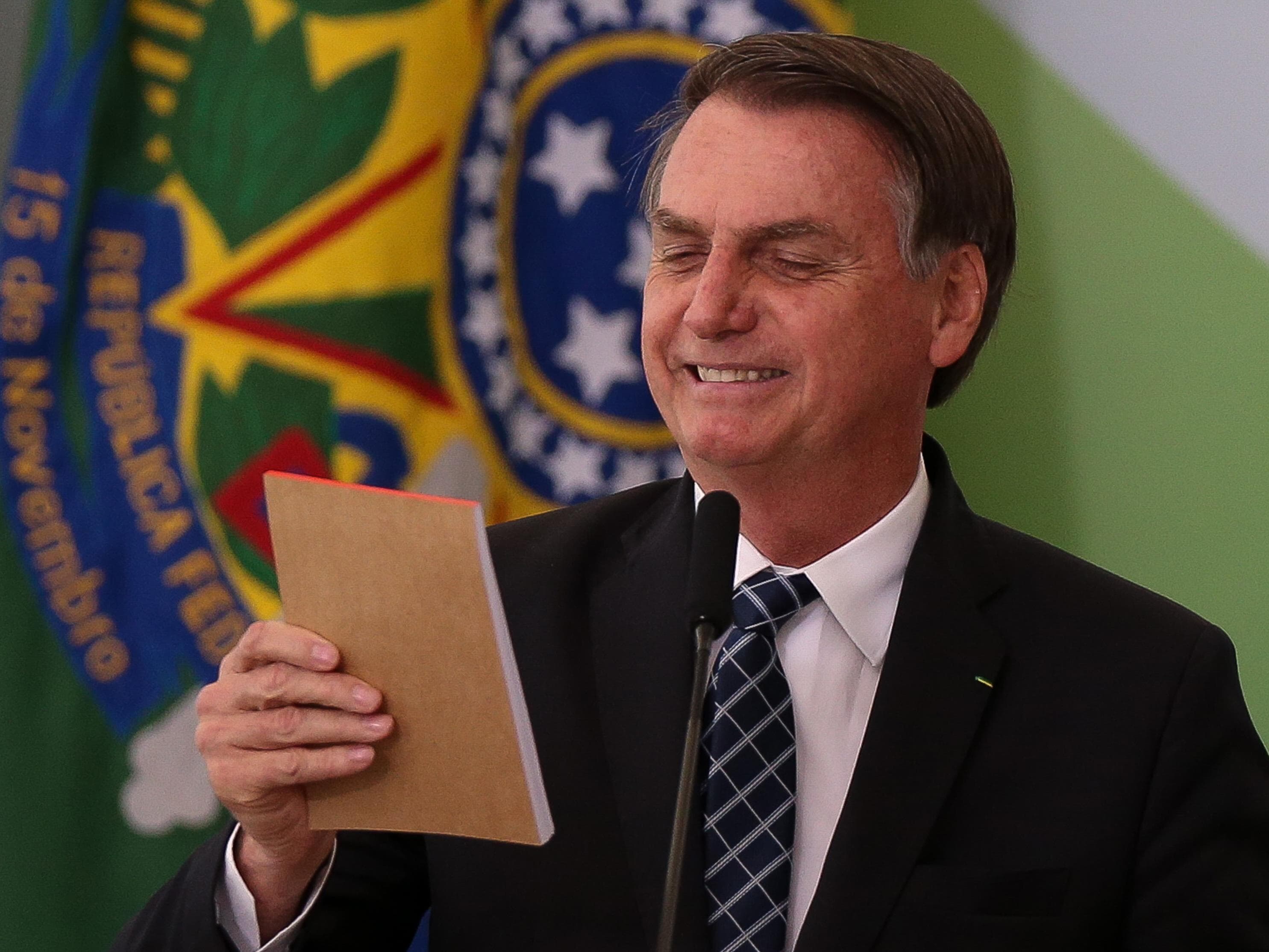 Prazo para defesa prévia de Bolsonaro se encerra nesta quinta