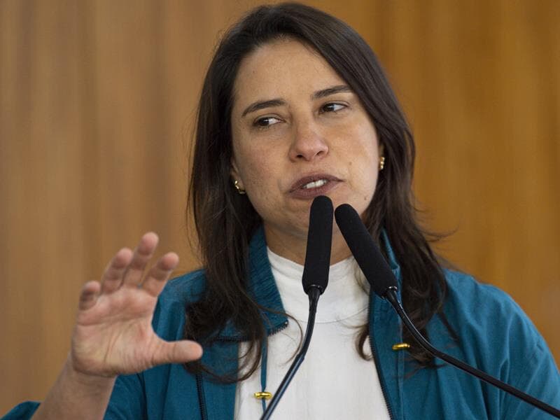 Raquel Lyra é a primeira governadora a sair do PSDB. Ela deverá concorrer contra João Campos pelo governo pernambucano em 2026.  - Marcelo Camargo/Agência Brasil