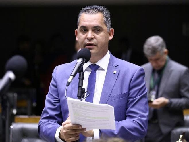 O deputado Gilson Daniel (Podemos-ES) diz que a proposta vai permitir que as forças de segurança atuem com mais rapidez. - Vinicius Loures/Câmara dos Deputados