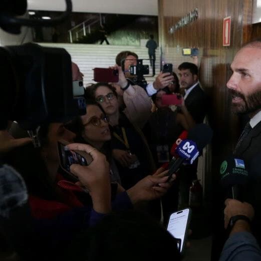 O deputado Eduardo Bolsonaro (PL-SP), que vai se licenciar do cargo e ficar nos Estados Unidos - Lula Marques/Agência Brasil