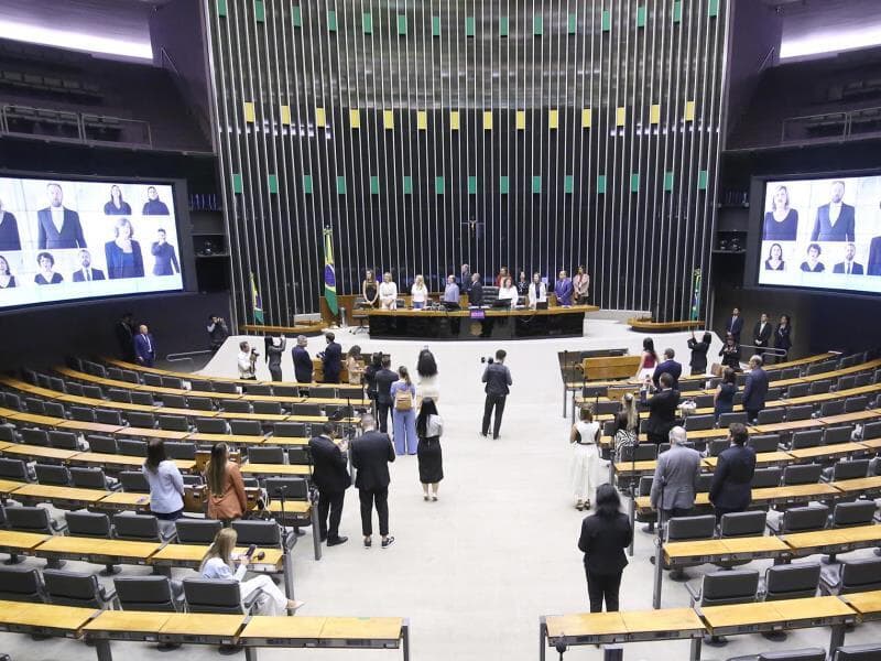 Medida busca garantir a continuidade de serviços no SUS nos estados e municípios. - Kayo Magalhães / Câmara dos Deputados