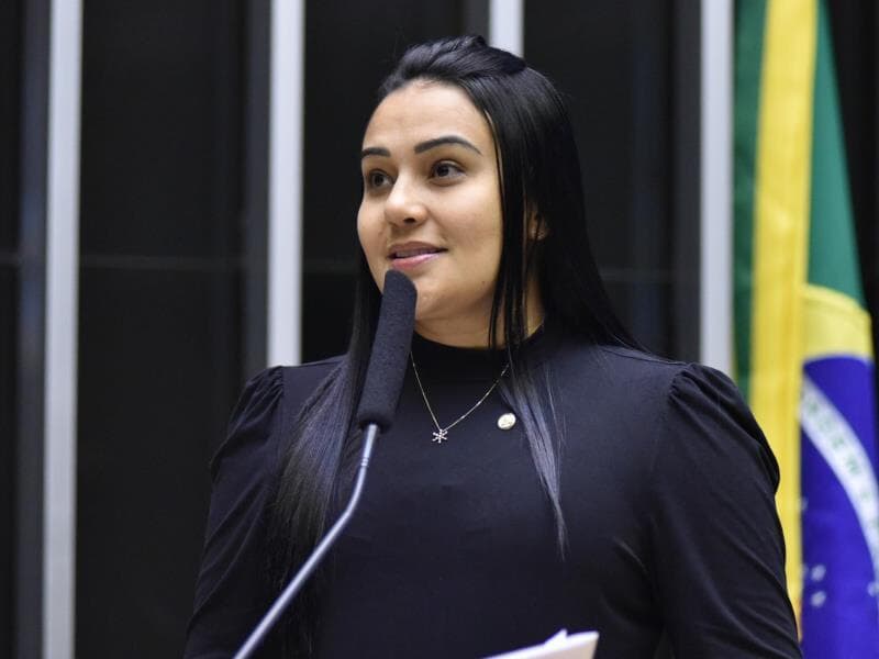 Projeto é da deputada Dayany Bittencourt (na imagem), e está sob relatoria de Talíria Petrone. - Zeca Ribeiro / Câmara dos Deputados