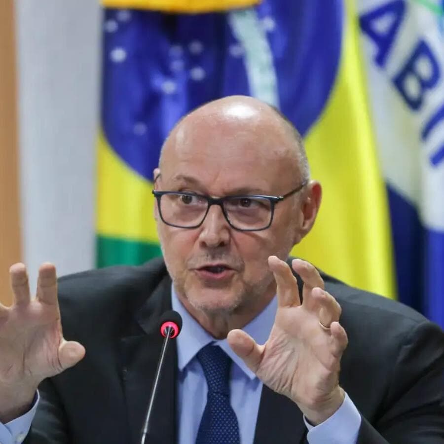 Luiz Fernando Corrêa balança no cargo em meio a investigações - Wilson Dias/Agência Brasil