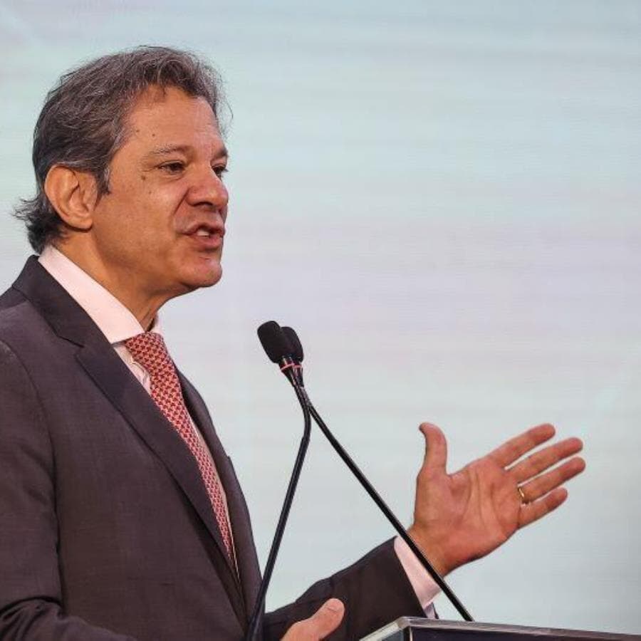 O ministro da Fazenda, Fernando Haddad, diz que proposta de imposto mínimo de 10% fica abaixo do que é cobrado em outros países: "Não estou falando de 30%, 40%, que são alíquotas comuns na União Europeia" - Newton Menezes/Código 19/Folhapress