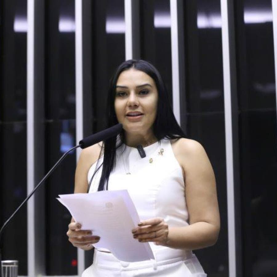 A deputada Dayany Bittencourt (União Brasil-CE) foi a relatora do projeto na comissão. - Kayo Magalhães/Câmara dos Deputados