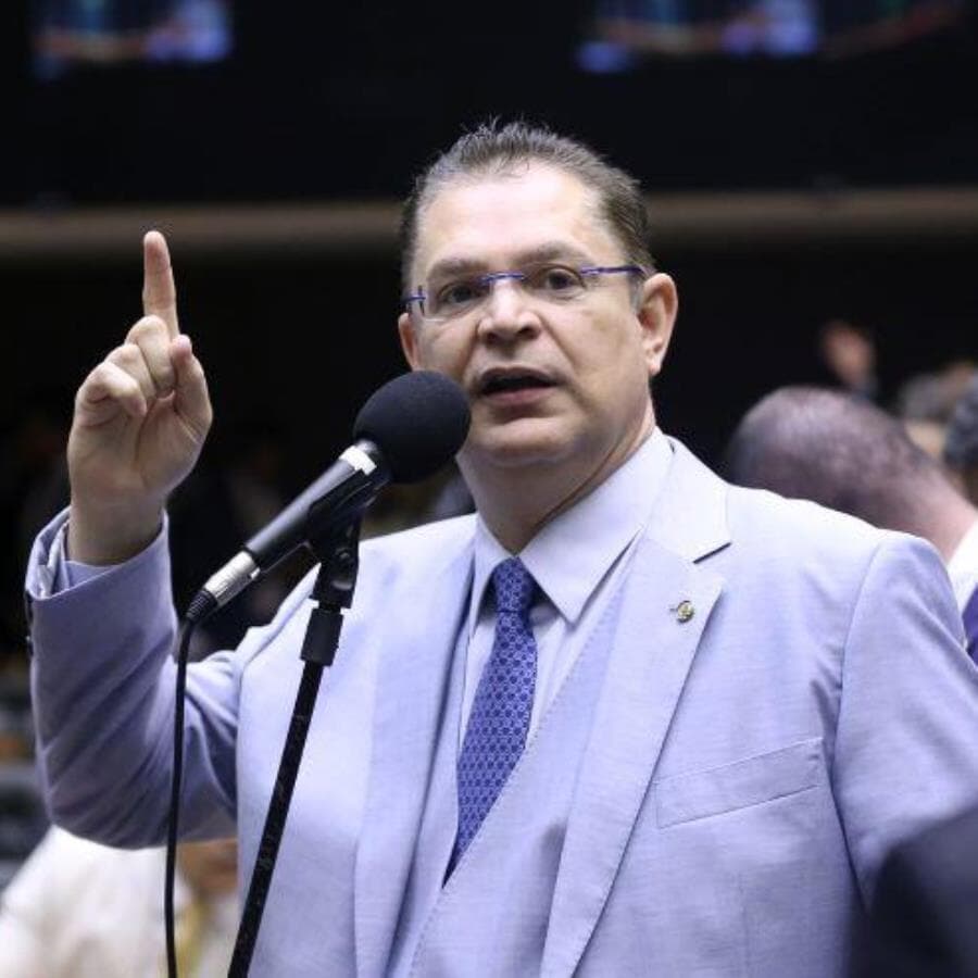 O líder do PL, Sóstenes Cavalcante, diz que, por ter imunidade parlamentar, está "eximido de apresentar quaisquer explicações". - Kayo Magalhães/Câmara dos Deputados