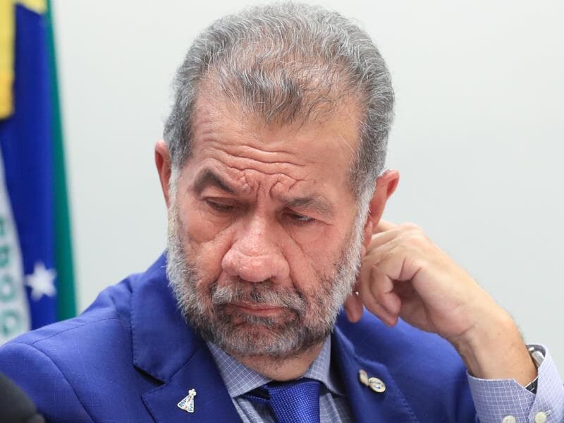 Confiança de Lula em Carlos Lupi ficou comprometida após escândalo no INSS.  - Lula Marques/Agência Brasil