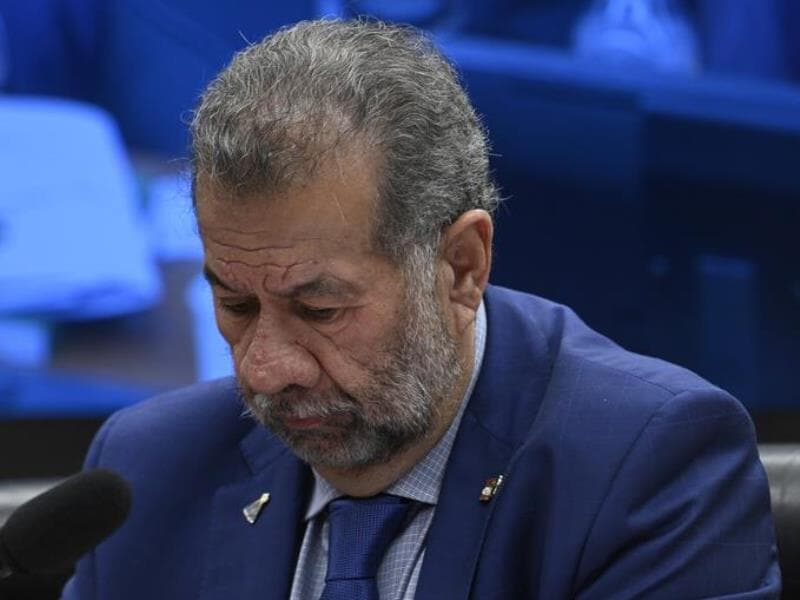 Ex-ministro da Previdência Social Carlos Lupi - Mateus Bonomi/AGIF/Folhapress