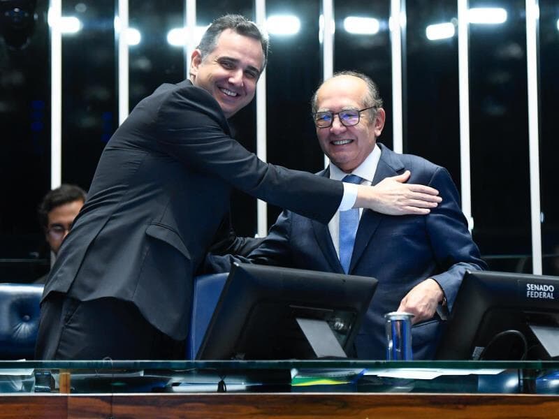 Senador Rodrigo Pacheco e o ministro Gilmar Mendes, do STF - Roque de Sá/Agência Senado