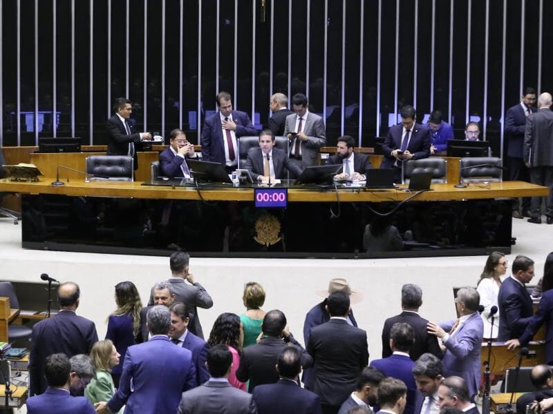 Relatório recebeu orientação favorável de partidos da base do governo. - Kayo Magalhães/Câmara dos Deputados