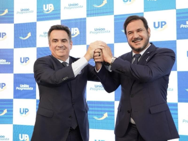 O senador Ciro Nogueira (PP-PI), presidente do PP, com Antonio Rueda, que comanda o União Brasil. - Reprodução/Instagram (@progressistas)